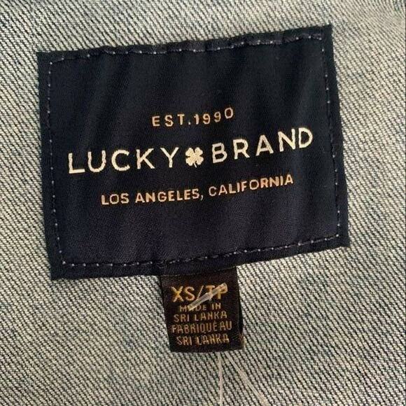 Lucky Brand Women's Jean Denim Truck Jacket Size XS Ripped Pockets Long Sleeve - Picture 6 of 12